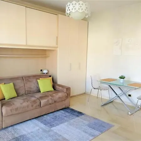 Gef House - Bande Nere Daire Milano