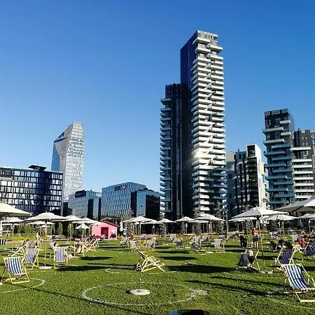 Gef House - Bande Nere Milano